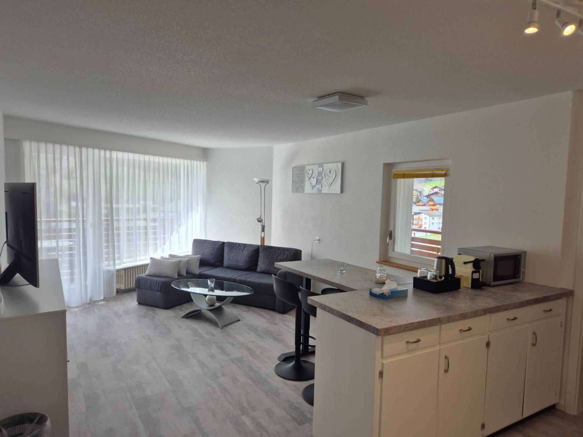 Dala Hotel & Apartments لوكباد المظهر الخارجي الصورة